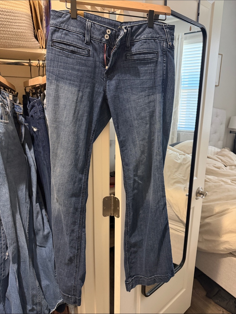 Women's Dark Blue Stretch Bootcut Jeans